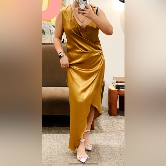 CUSHNIE Silk Gold Drape Dress - Sz 10 but worn as gown for Sz 4!! - Picture 6 of 8